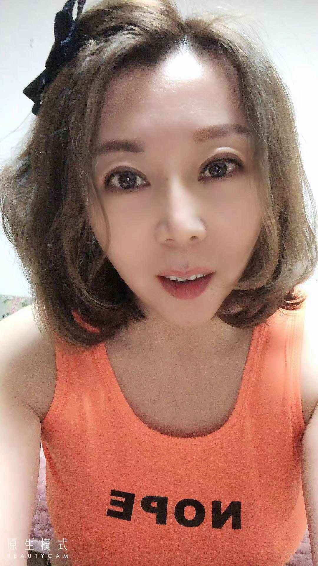 朝阳气质美女（会喷水）